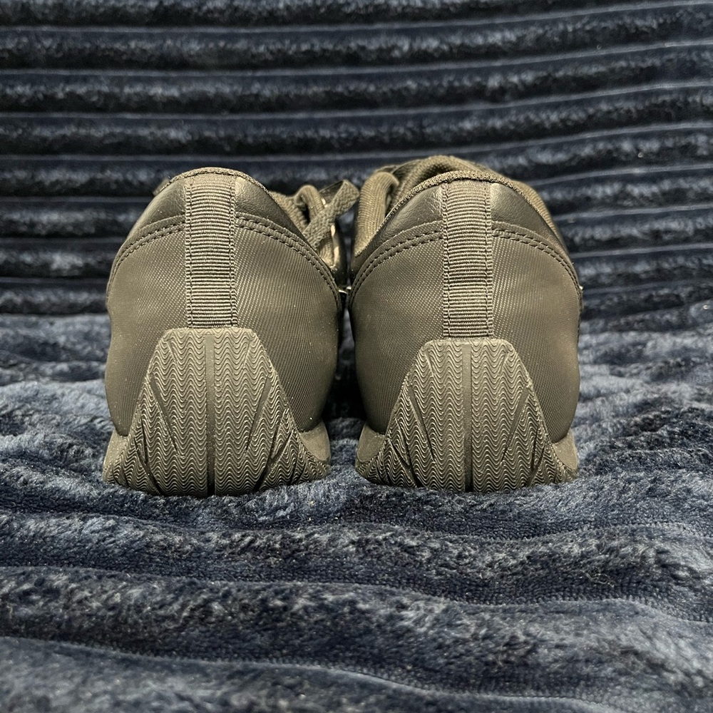 Puma Men’s Neo Cat Unlicensed- Size 9.5 - Picture 3 of 5